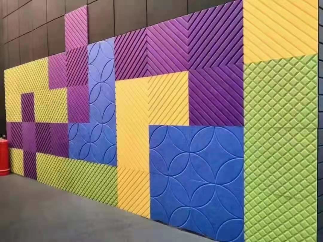 صفحه پانل های دیواری آکوستیک سه بعدی 9 میلی متری دیوار آویزان صدا